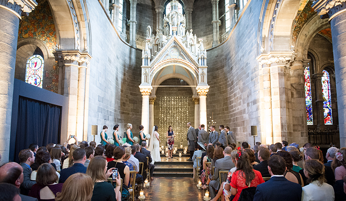 wedding ceremony at Mansfield Traquair 