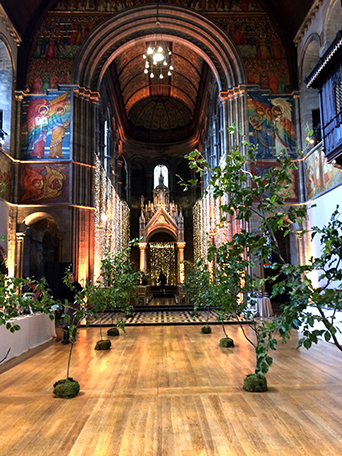 aisle lined with real trees - weddings at Mansfield Traquair Edinburgh 